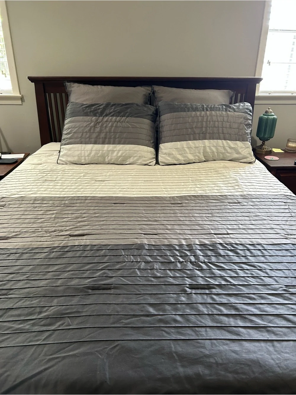 Queen Comforter Set – Gray & White Pleated Bedding Set